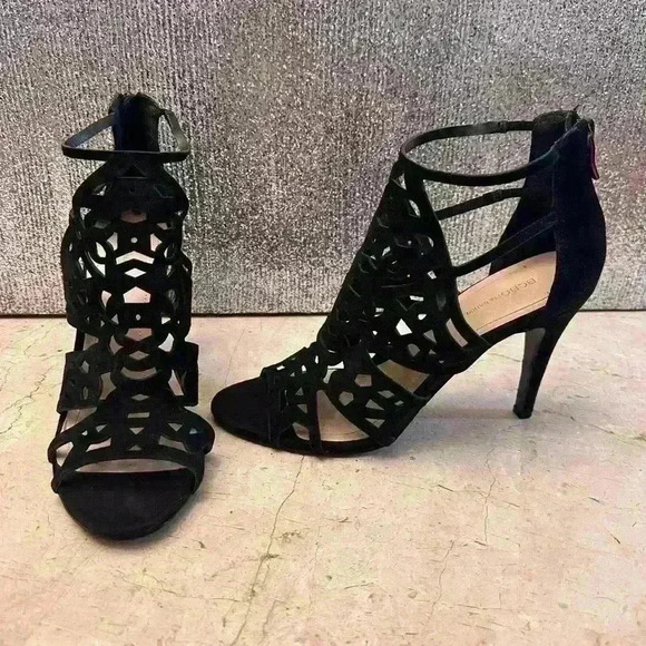 BCBG High heels - Picture 4 of 4